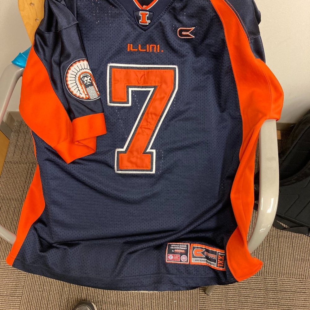 Colosseum XXL Chief Illiniwek University of Illinois jersey